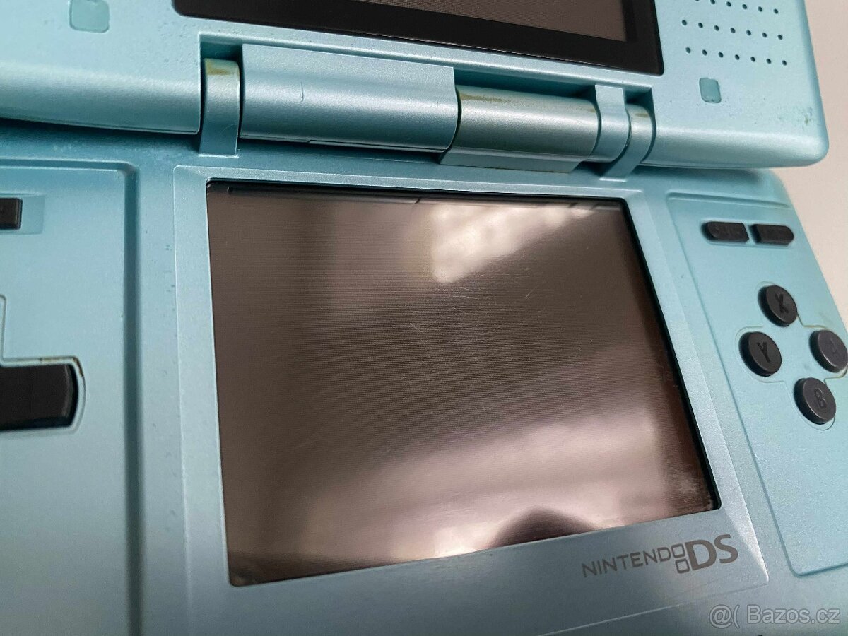 Nintendo DS + 64gb - 7