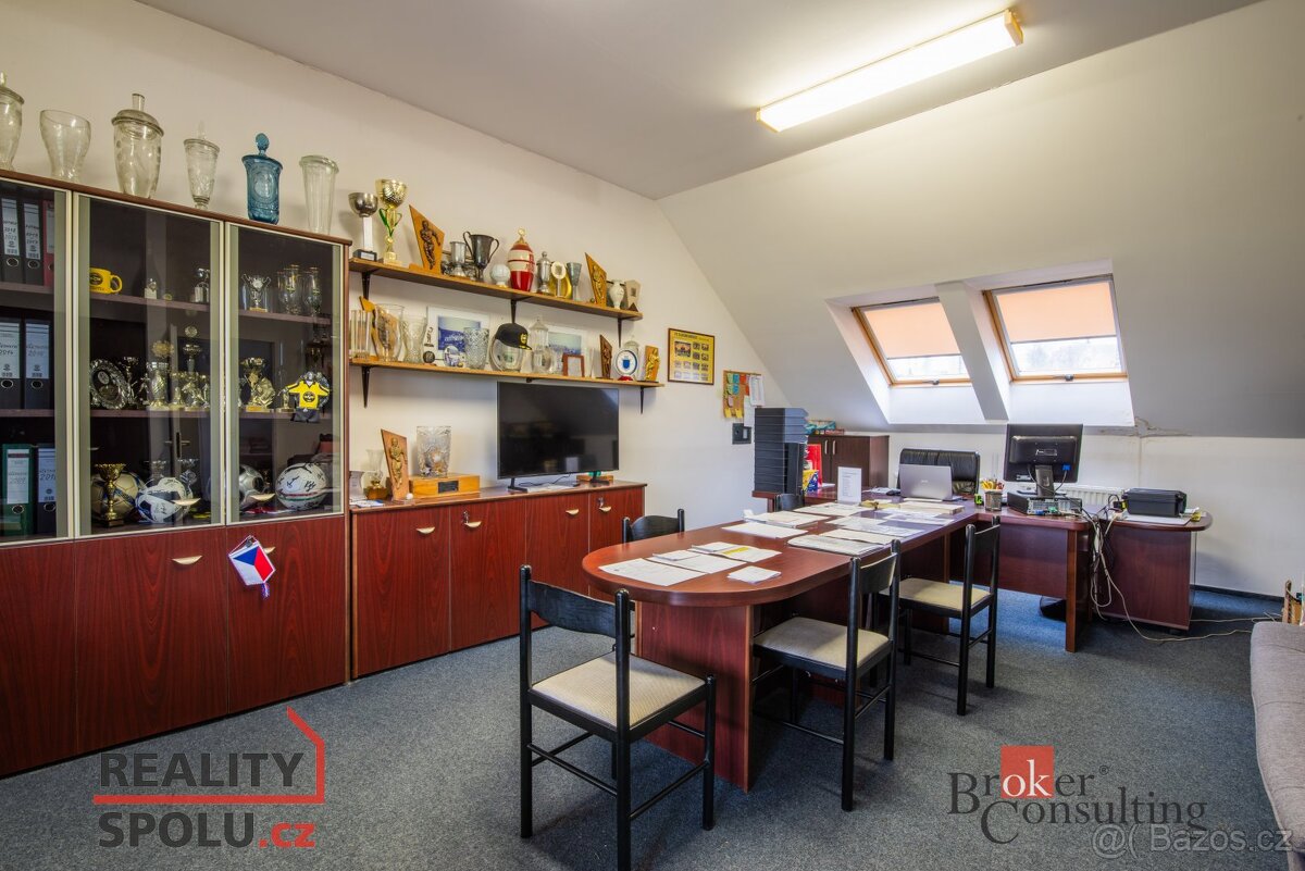 Prodej, komerční/ubytování, 2358 m2, Sportovní 372, 66501 Ro - 7