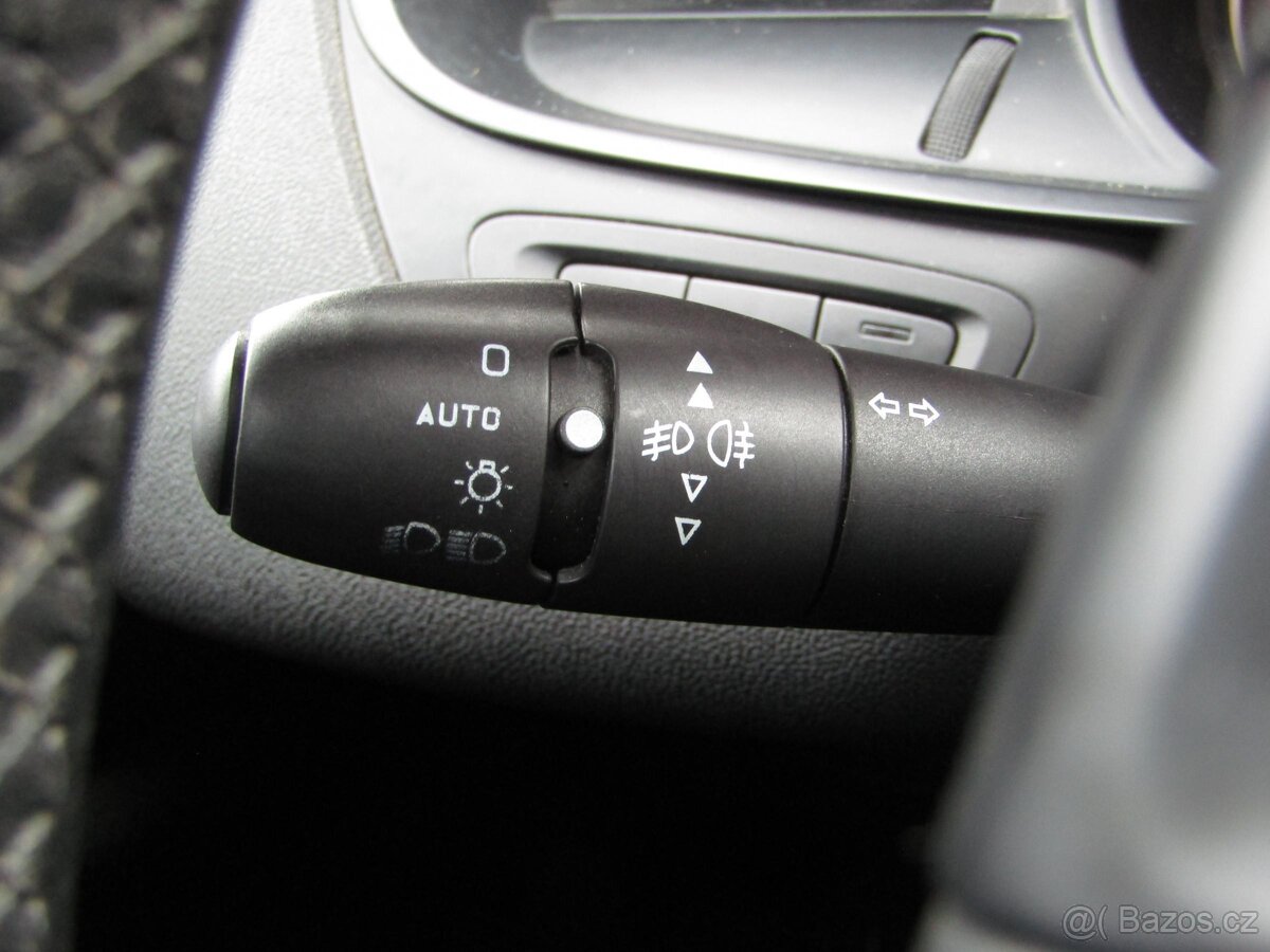 Citroën C5 2.0 HDi , 103 kW nafta, 2012 - 7