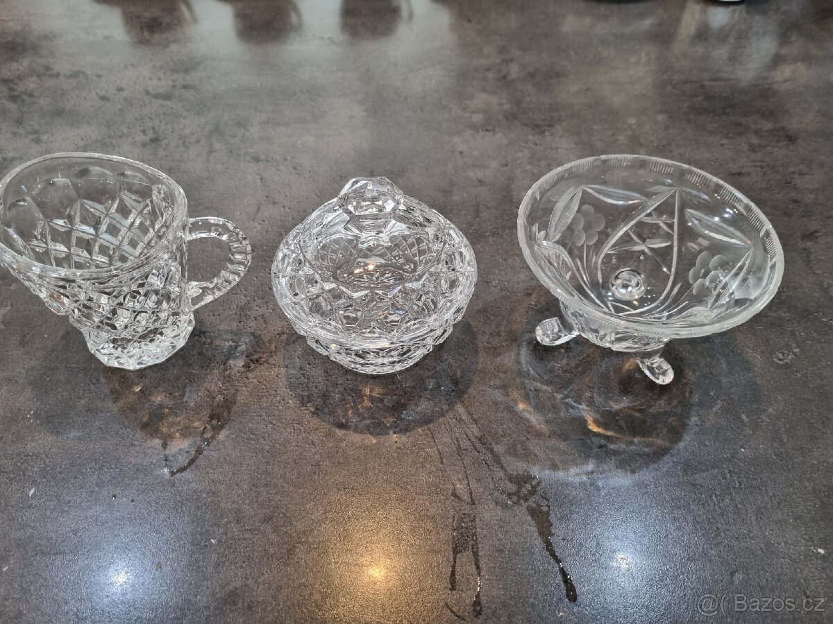 Sklo, porcelán a keramika - 7