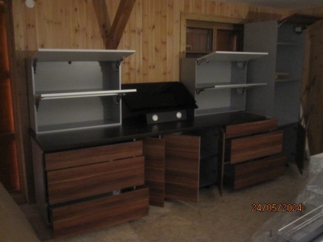 NOVA KUCHYN ORESI - 7