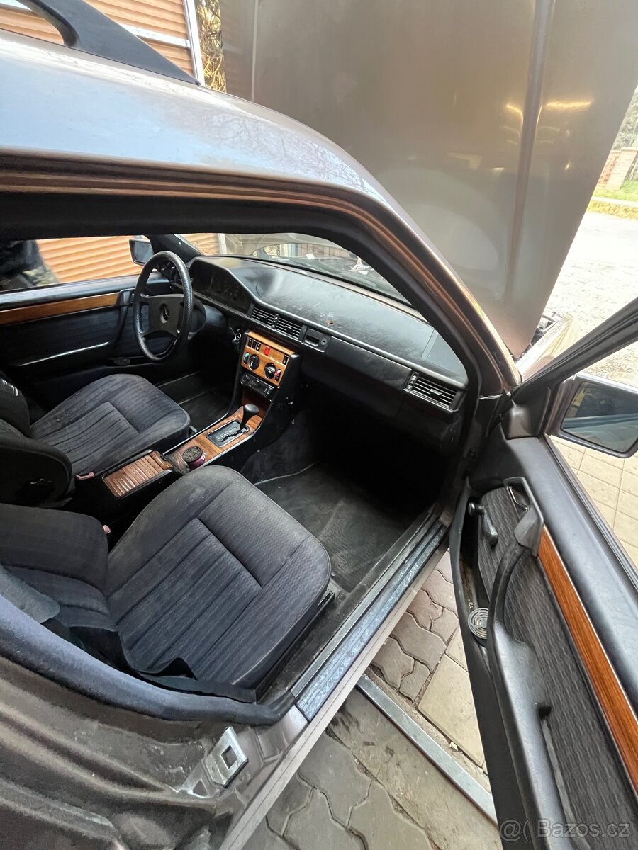 Mercedes w124 3.0d automat - 7