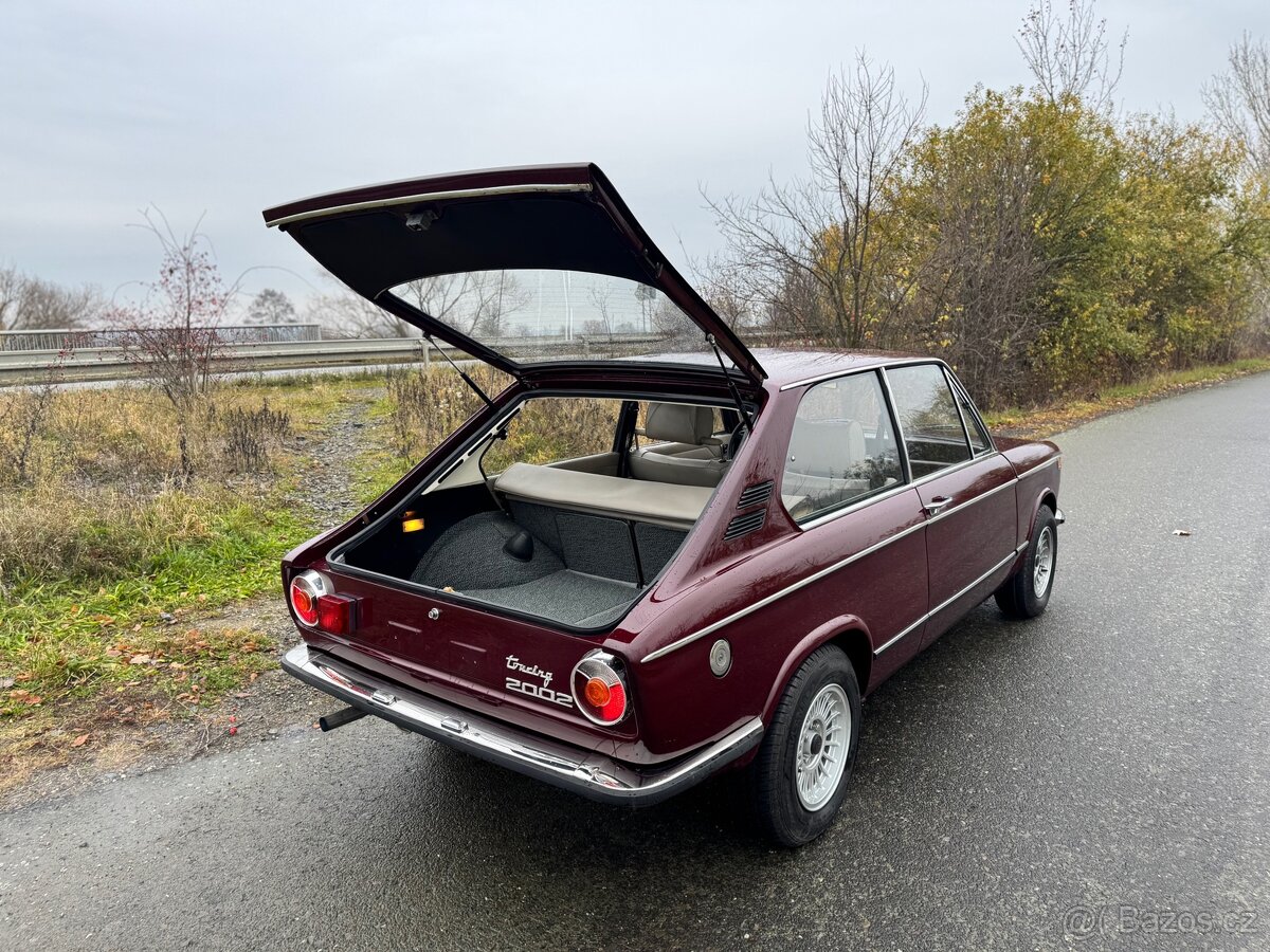 BMW 2002 Touring Malaga Rot - 7