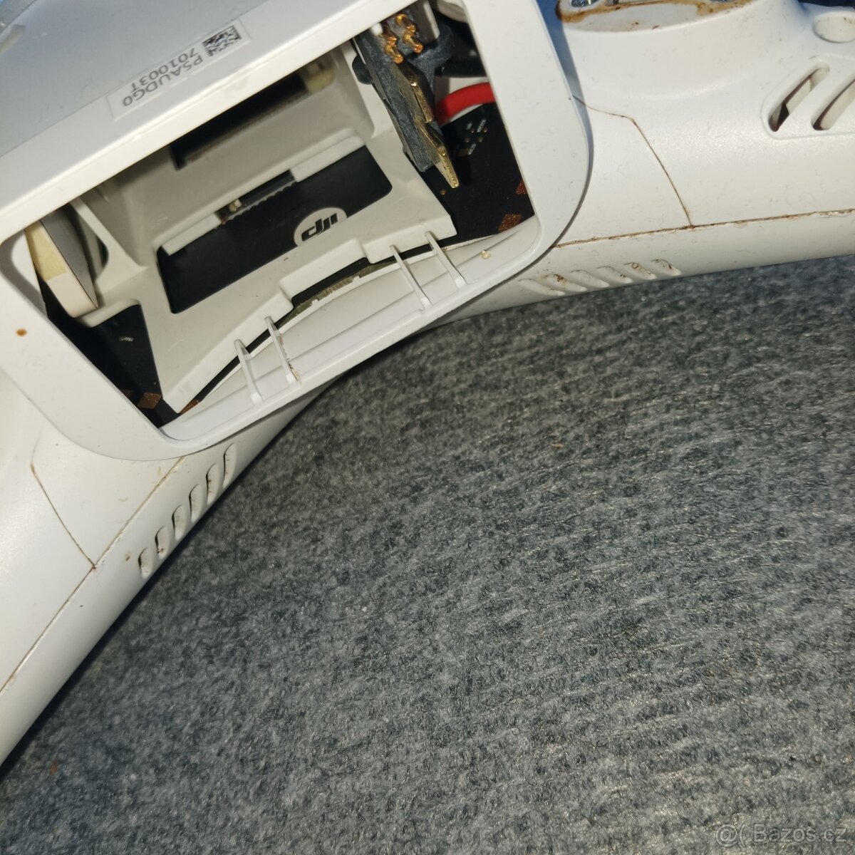 DJI Phantom 3 Standard + ovladač na nd - 7