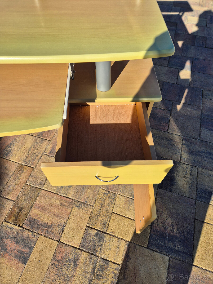 Počítačový stůl – zachovalý, levně - 7