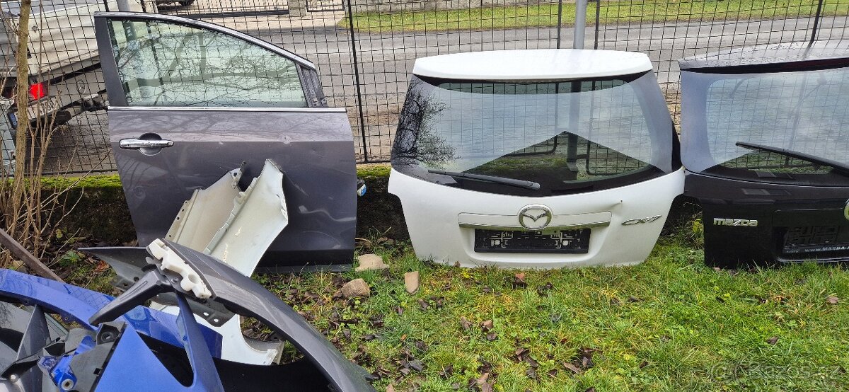 Mazda CX7 dveře karosářské díly, kapoty, kufry - 7