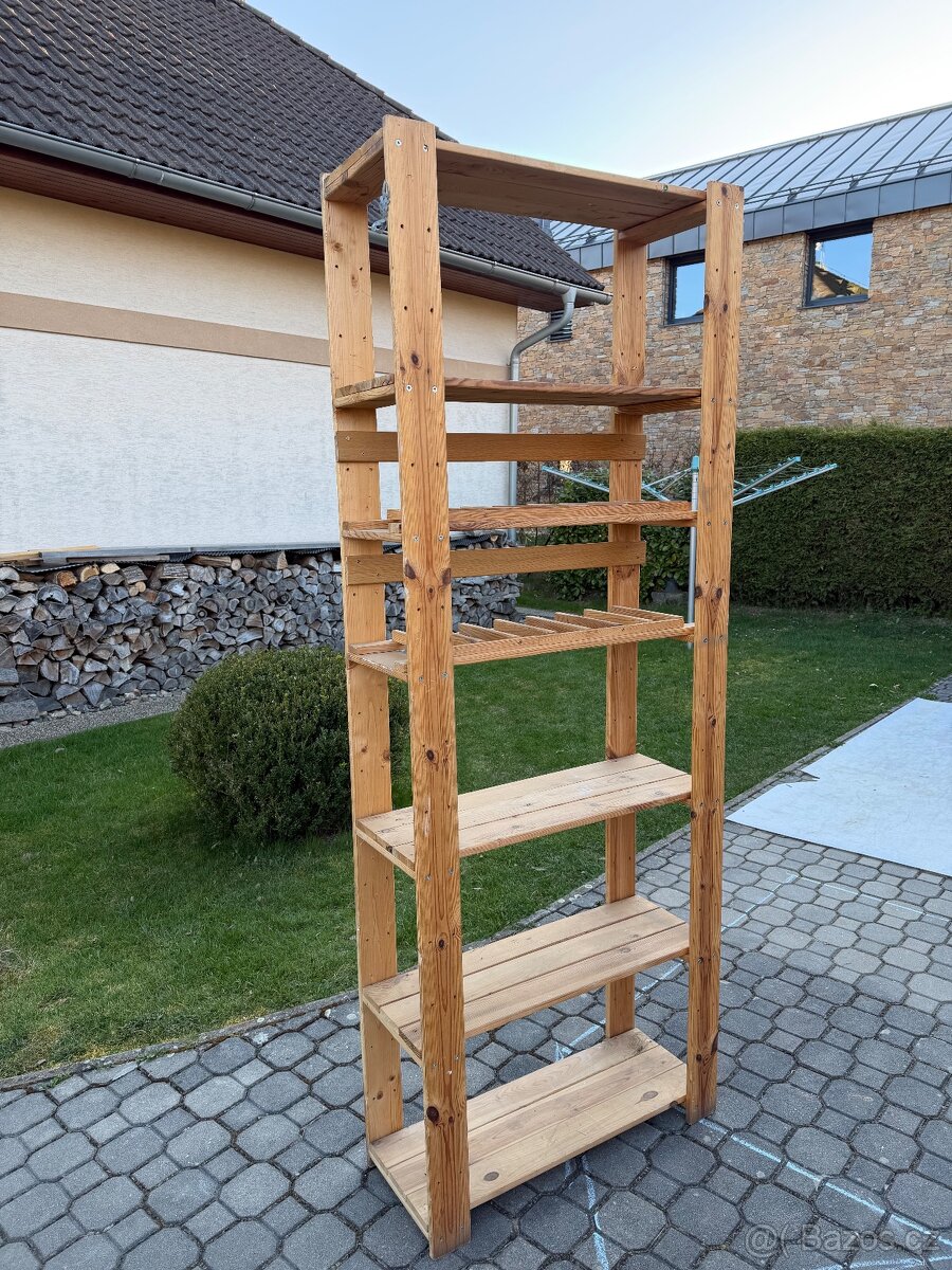 Dřevěné regály - 7