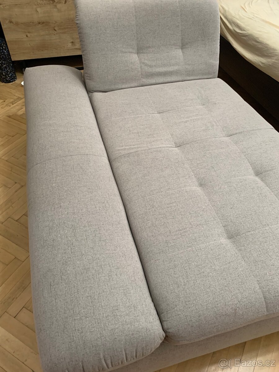 Rozkládací gauč – výborný stav - 7