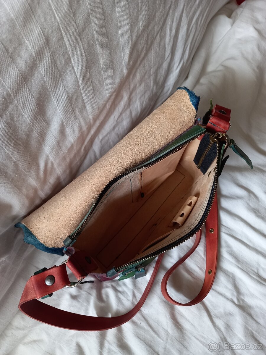 Kabelka z hovězí kůže - 7