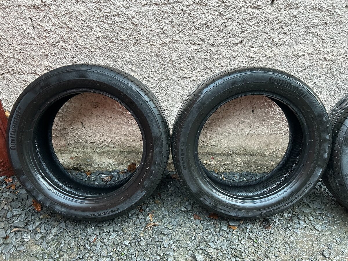 Prodám gumy 215/55/18 - 7