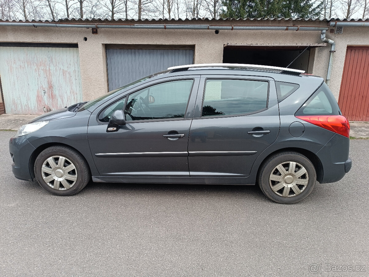 Peugeot 207 SW - 7