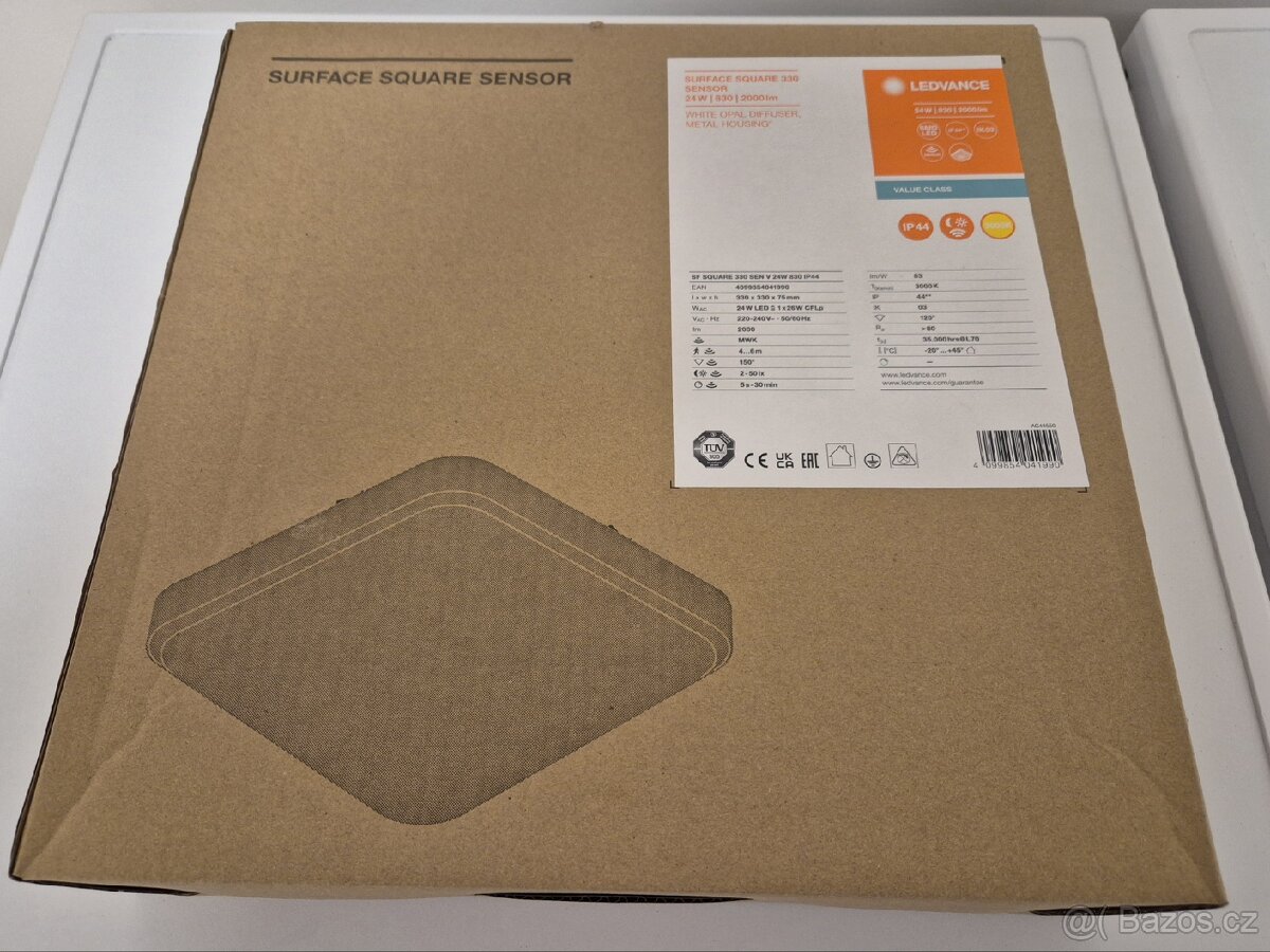 Čtvercové svítidlo LEDVANCE, IP44, pohyb. senzor. - 7