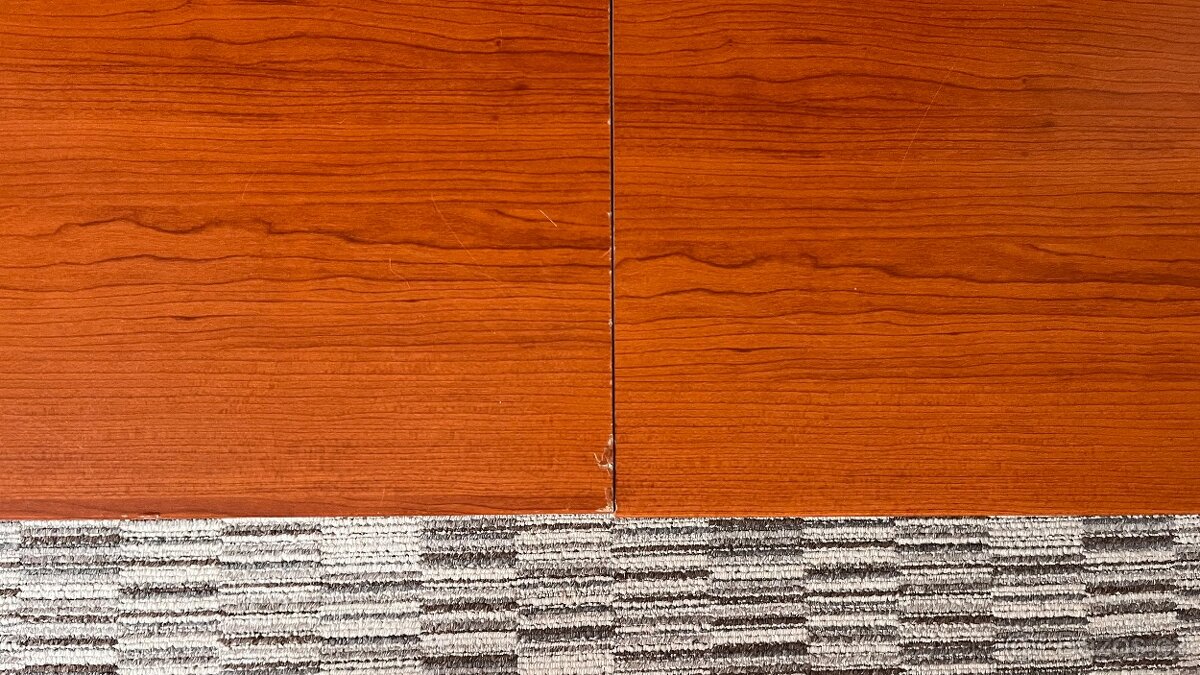 Obývací stěna + konferenční stolek - 7