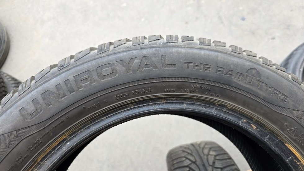 Zimní pneu 205/55/16 Uniroyal - 7
