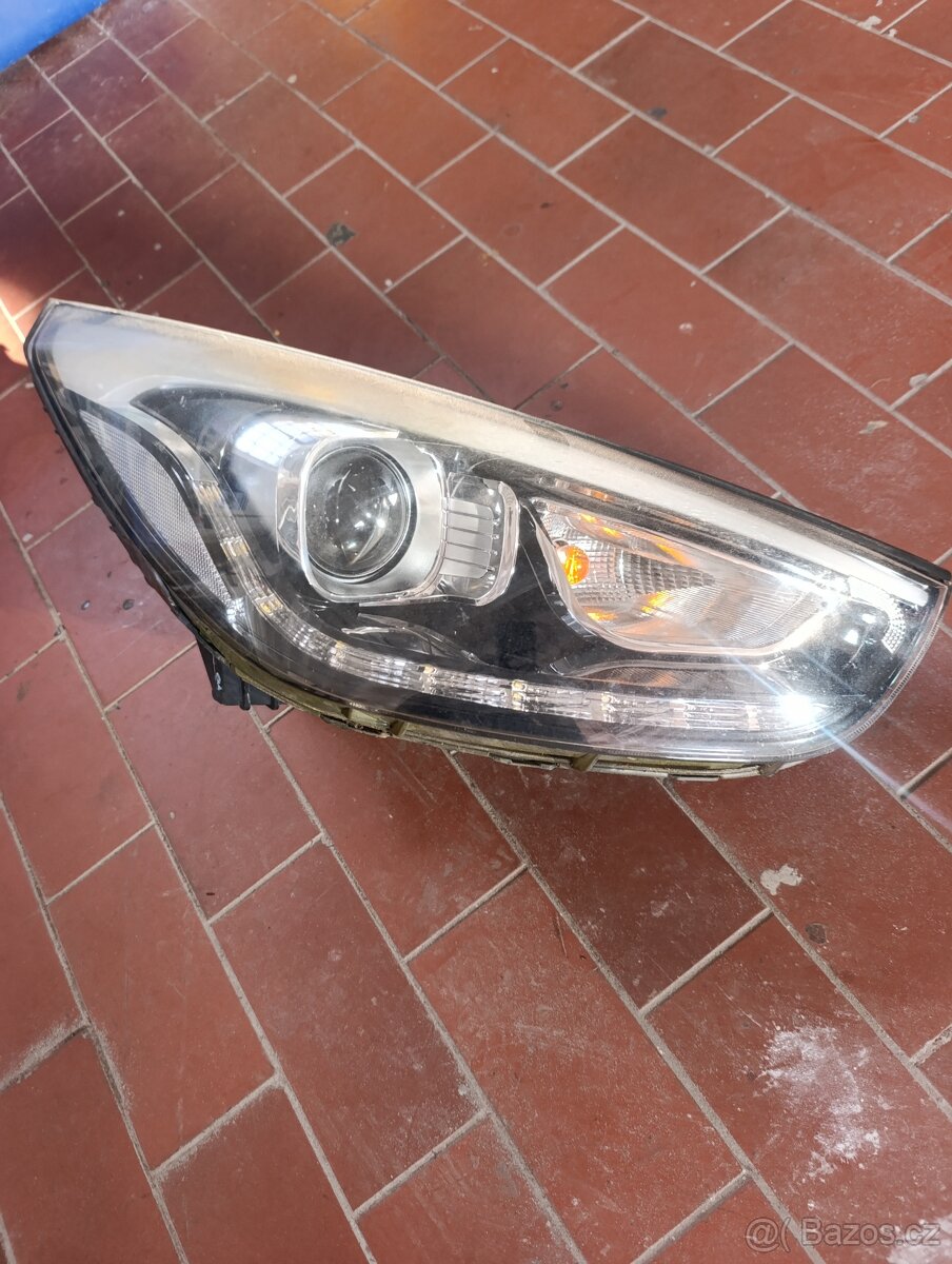 Prodám díly na Hyundai ix35 r.v.2014 - 7