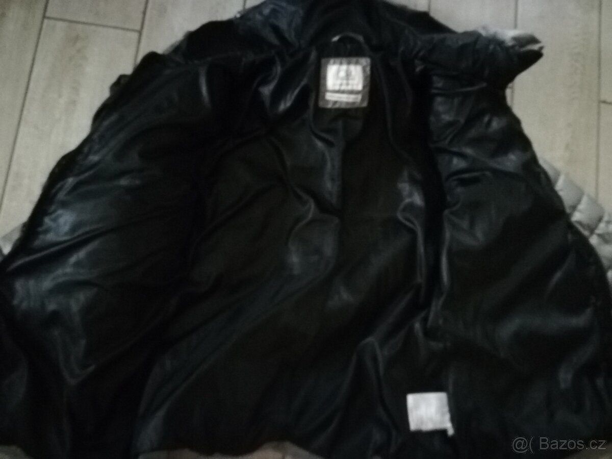 Bunda zateplená, zimní, zn. CLOCKHOUSE, vel. L, nošená - 7