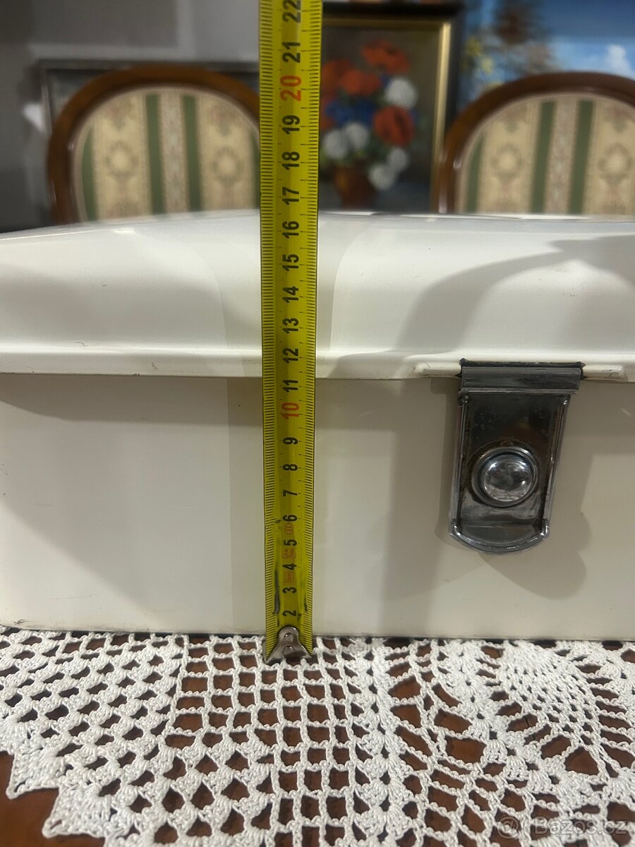 Smaltovaný chlebník - 7