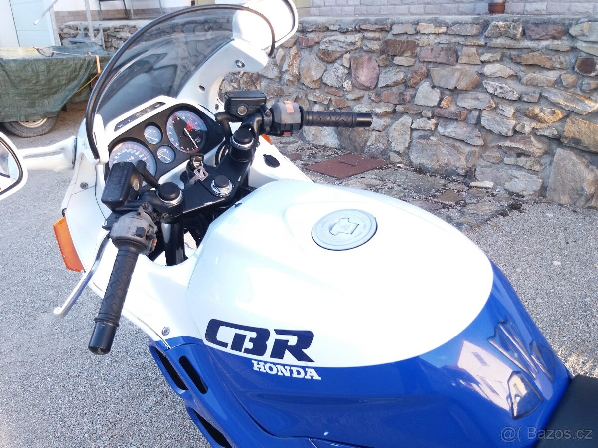 Honda CBR 1000F - 1. generace - 7