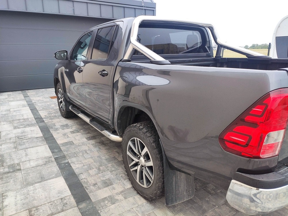 Toyota Hilux 2020 - 7