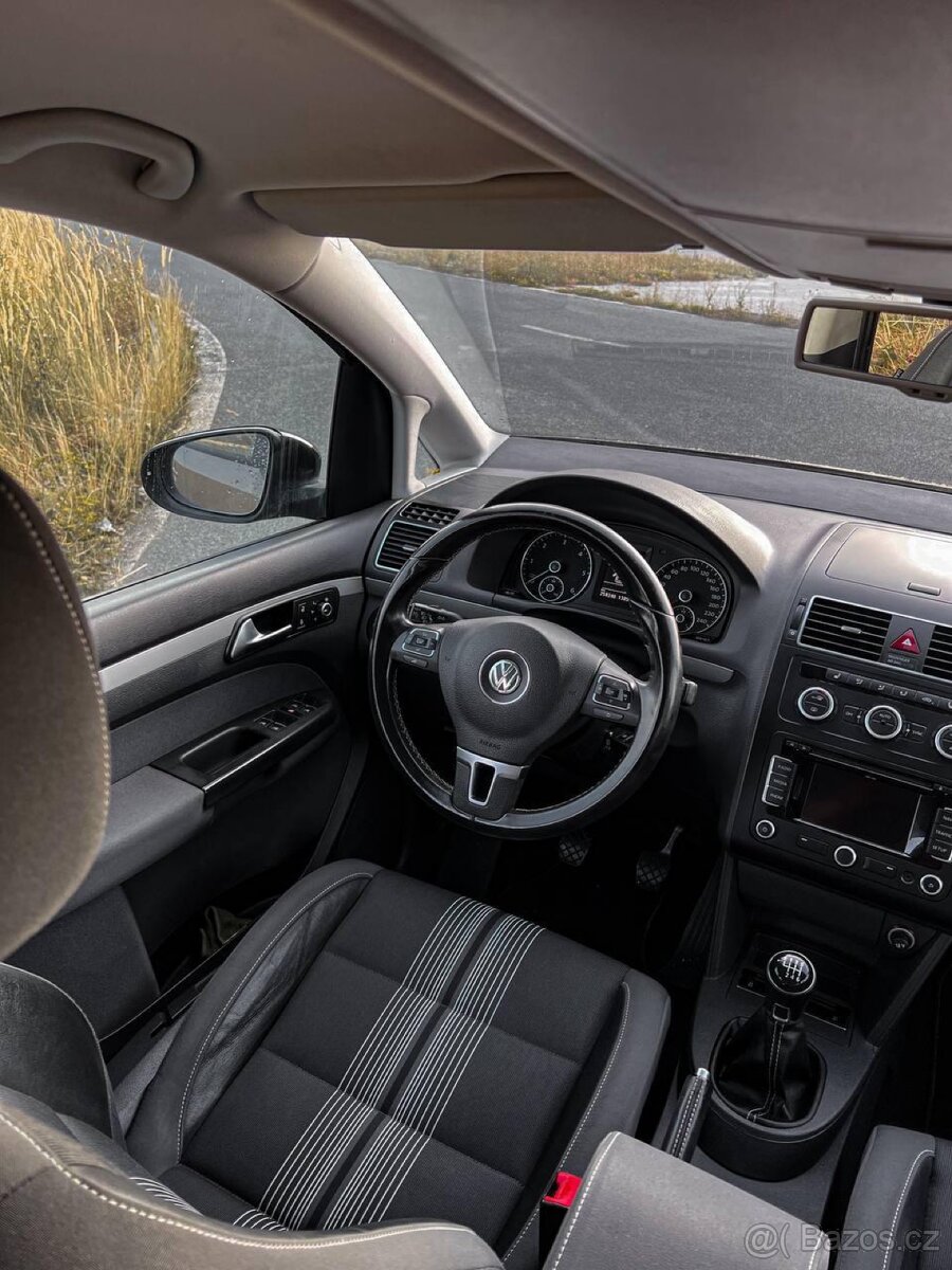 VW Touran - 7