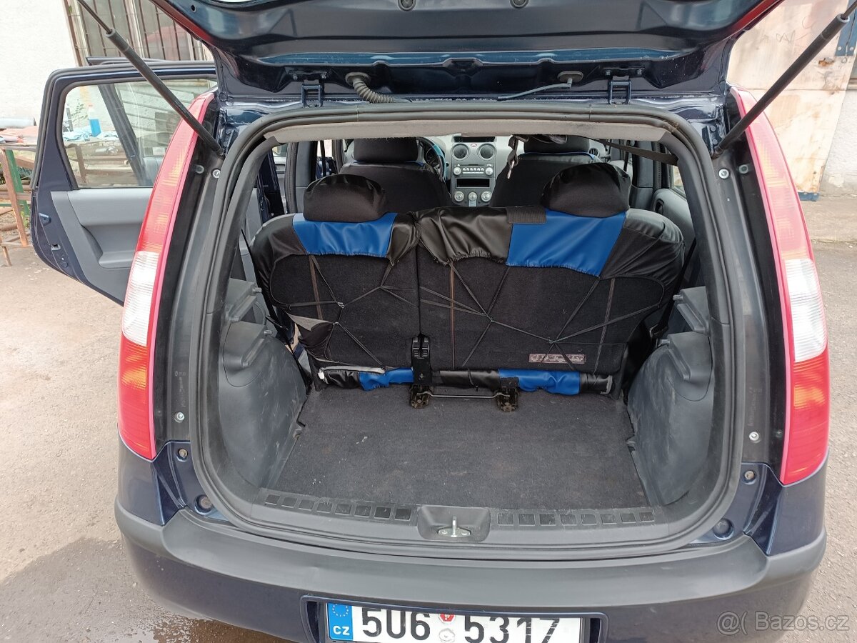 Mitsubishi Colt - 7