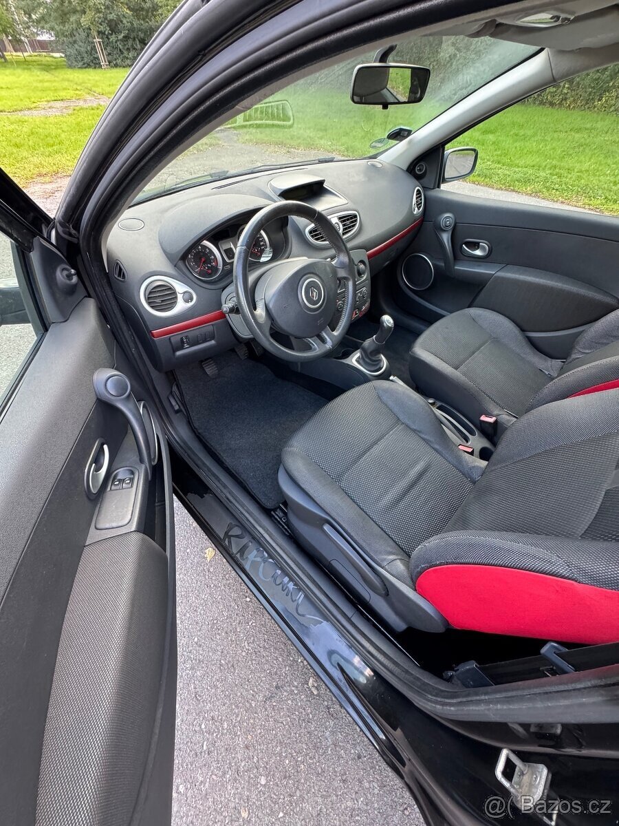RENAULT Clio. Model - R.I.P.CURL - 7