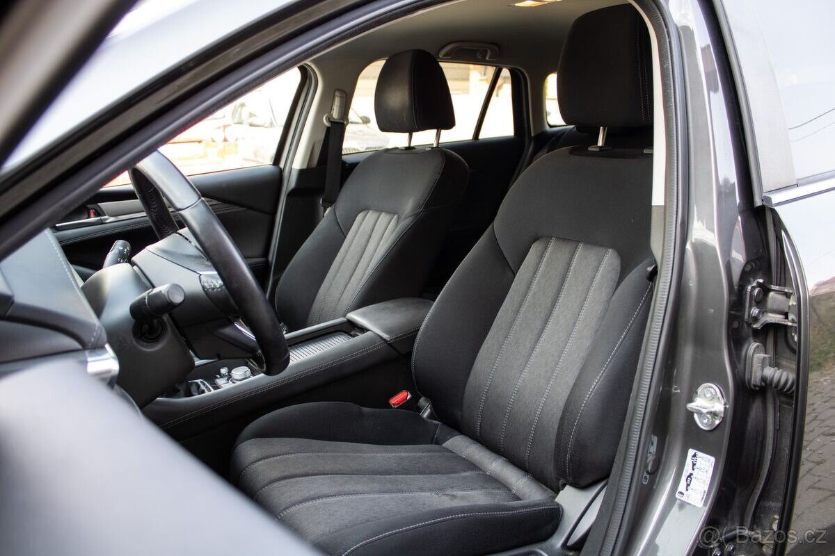 Mazda 6 Combi (Wagon) 2.2 Skyactiv Revolution / 110kW / M6 - 7