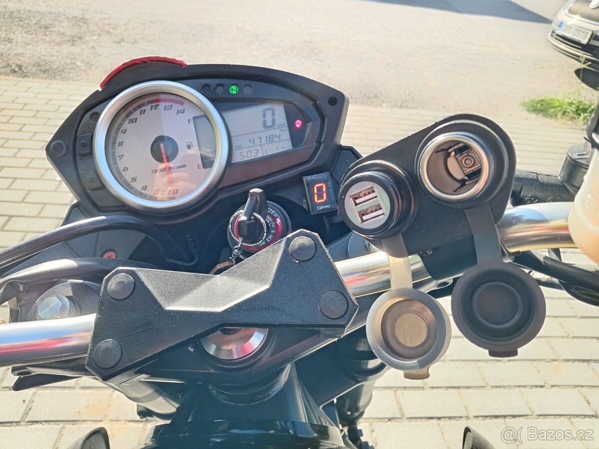 Kawasaki Z750, 77kW, rv 2008 - 7