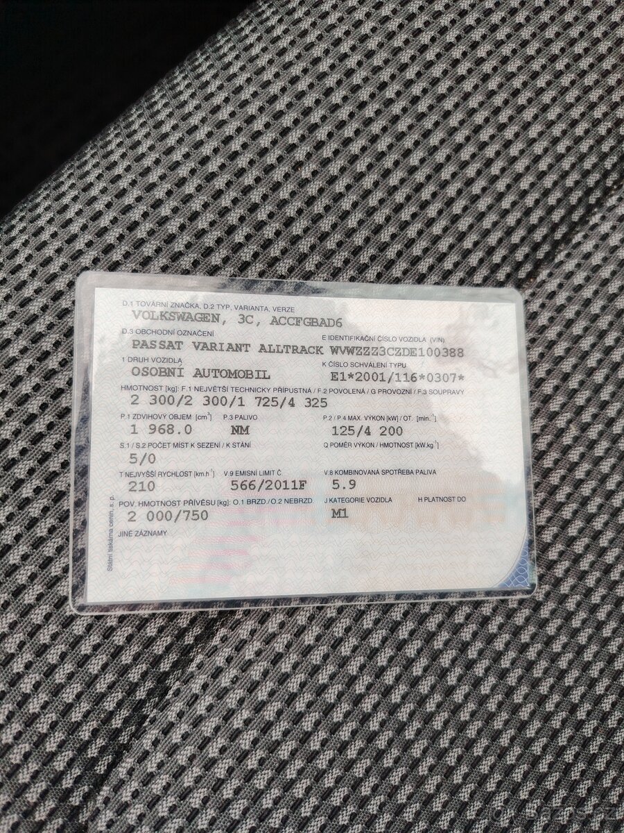 Volkswagen Passat - 7