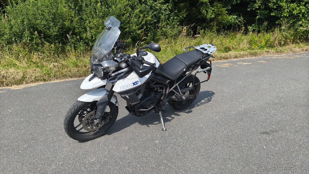 Triumph Tiger 800 XRX - 7