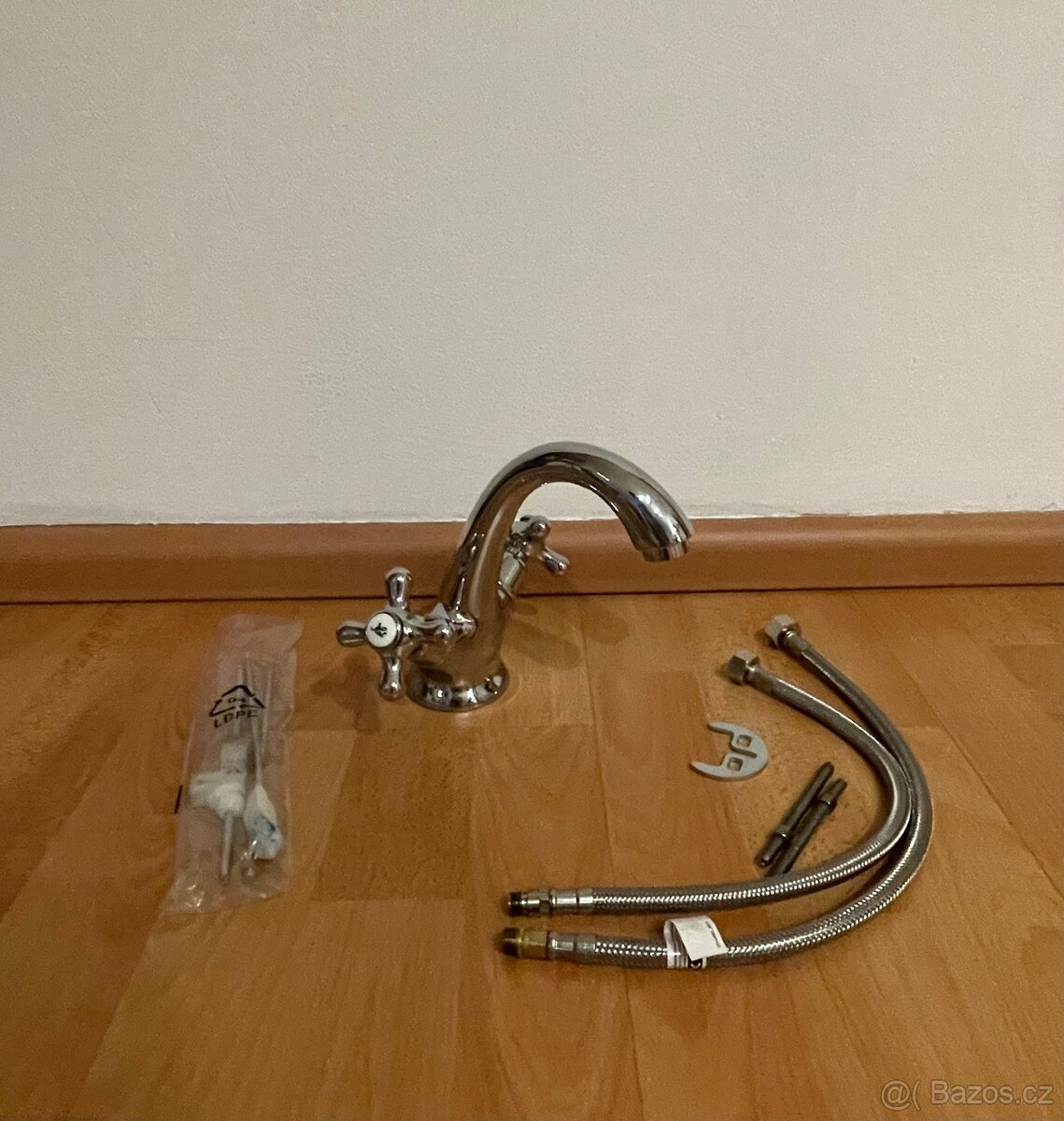 Nová retro umyvadlová baterie - 7