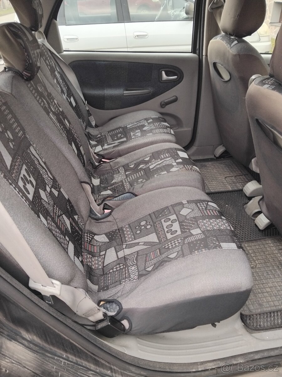 Renault scénic 1.9 - 7