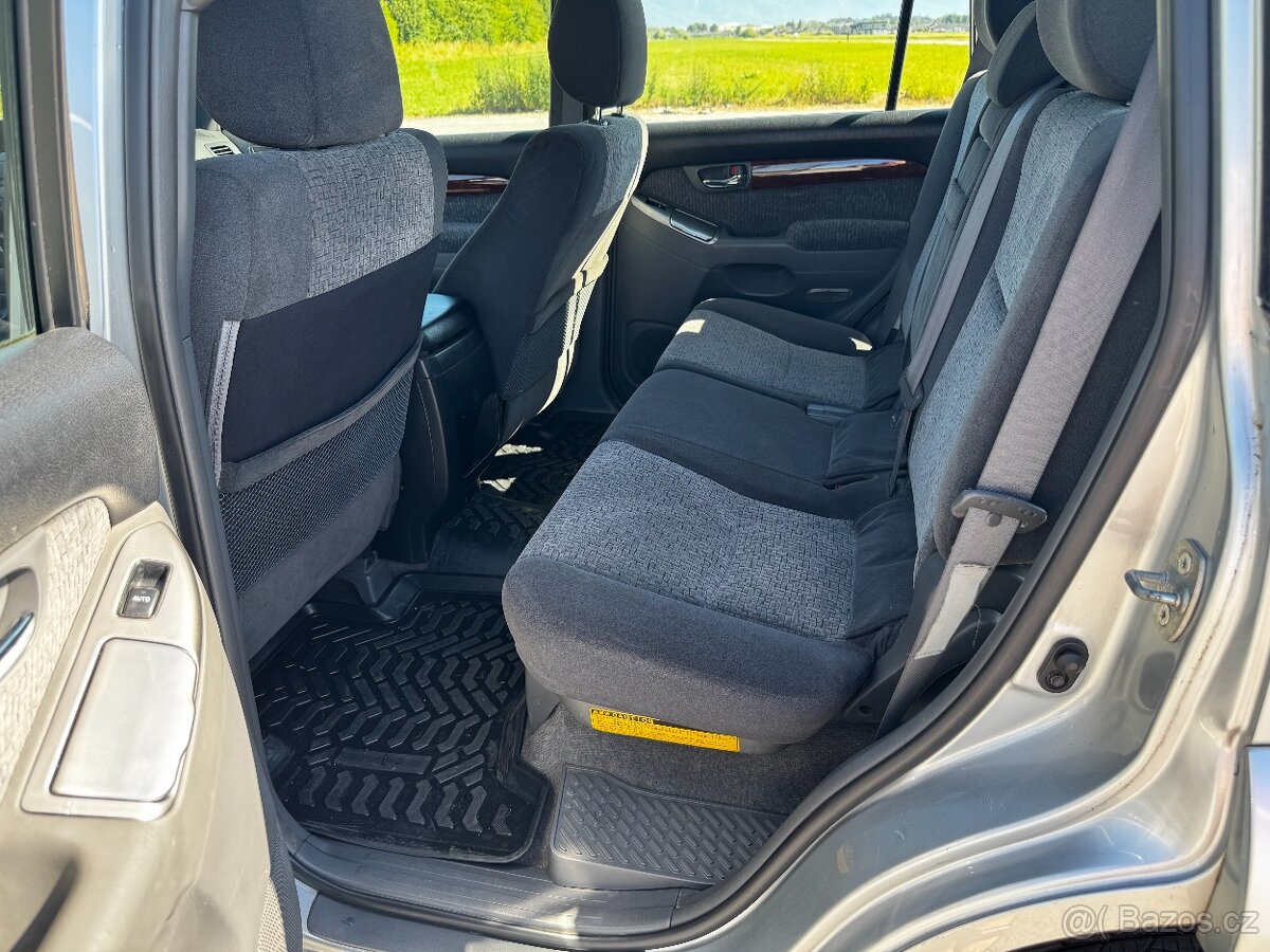 Toyota Land cruiser 120 3,0 122KW pôvodný lak/Top bez hrdze - 7
