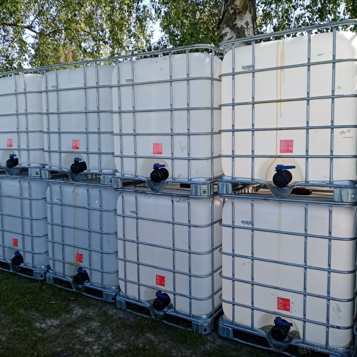 IBC nádrže kontejnery na 1000 litrů - 7