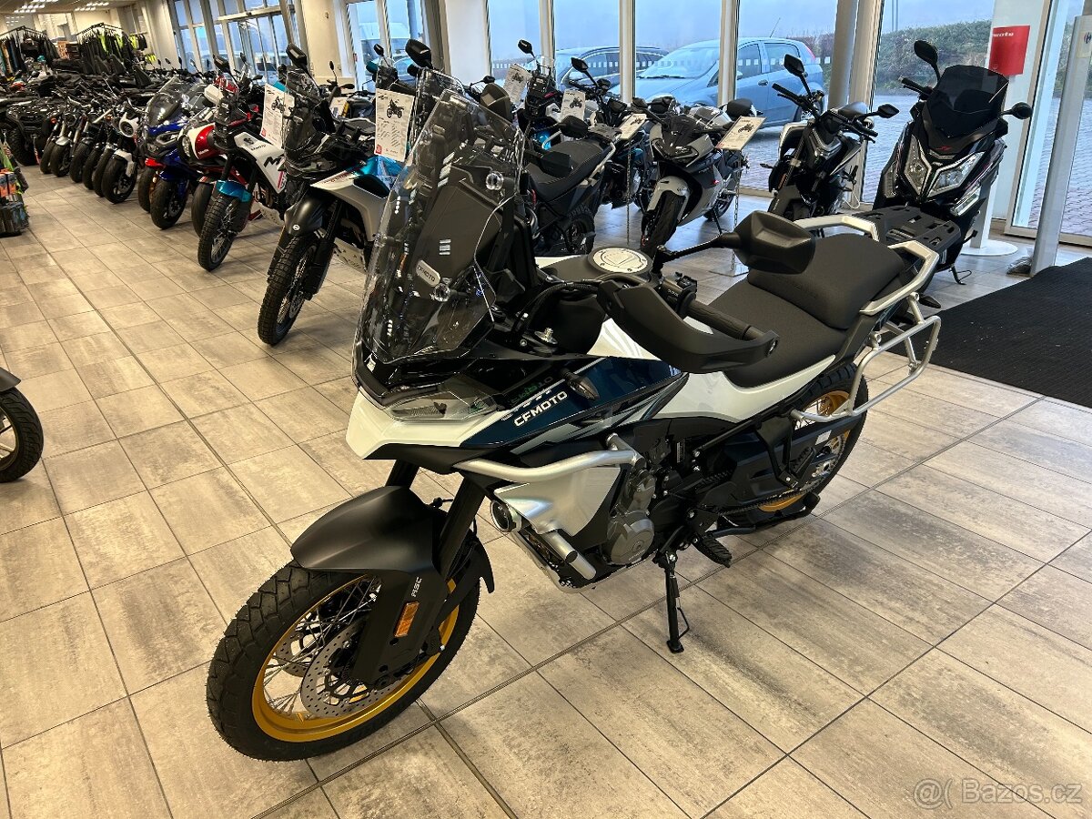 CF Moto MT 800 Explore 2026 - 7