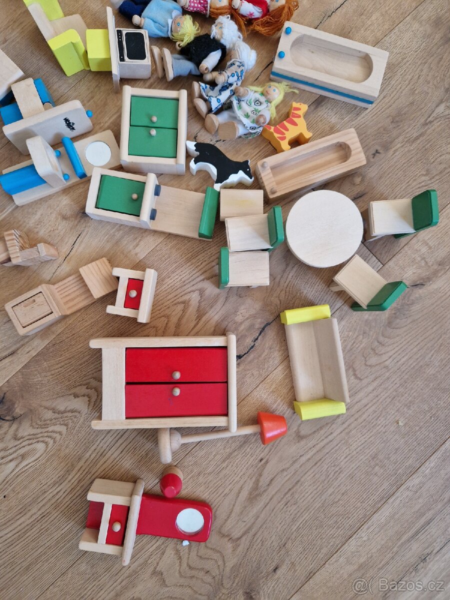 Dřevěný domeček s příslušenstvím - 7