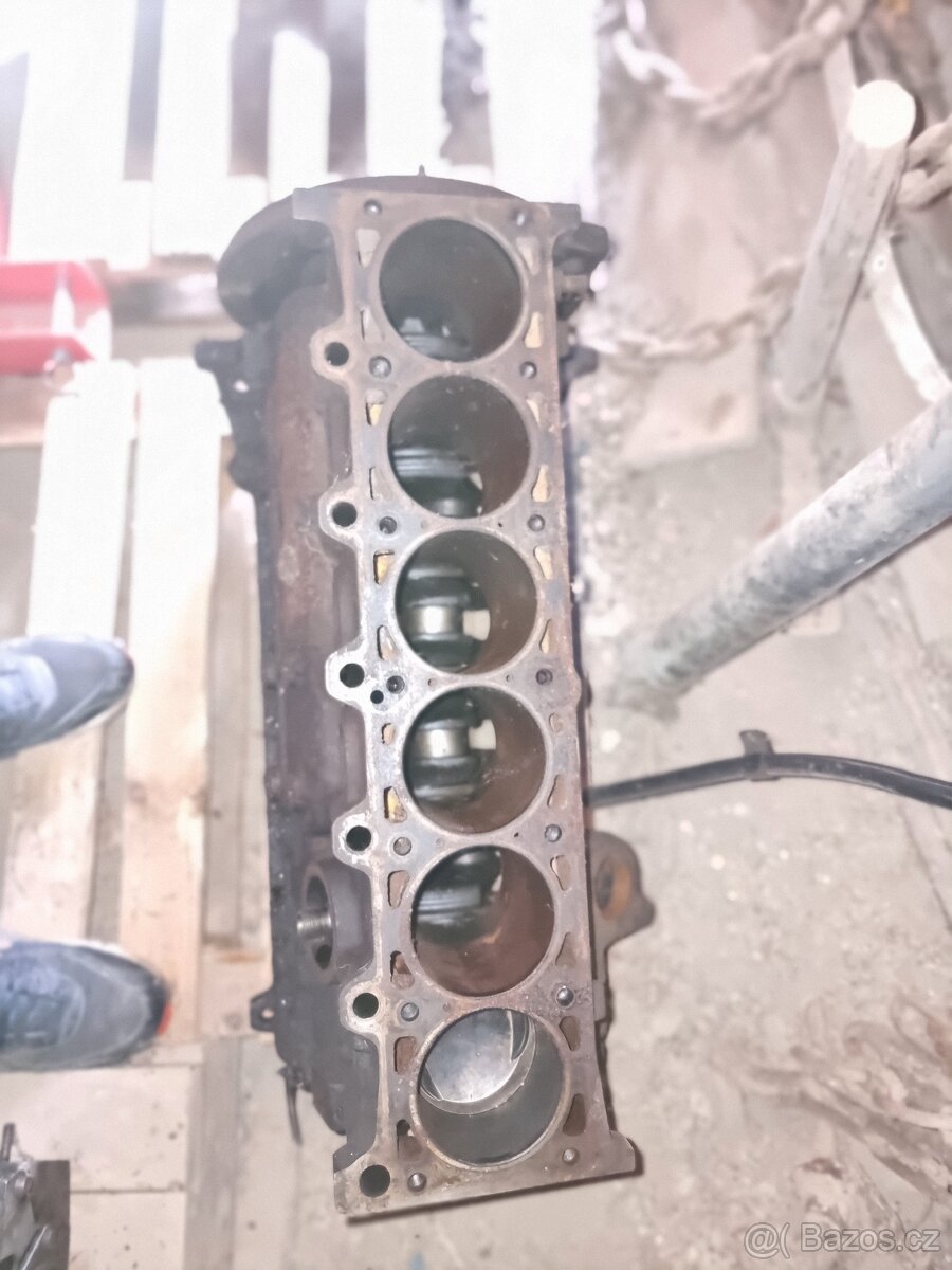 Motor bmw m20b25 - 7