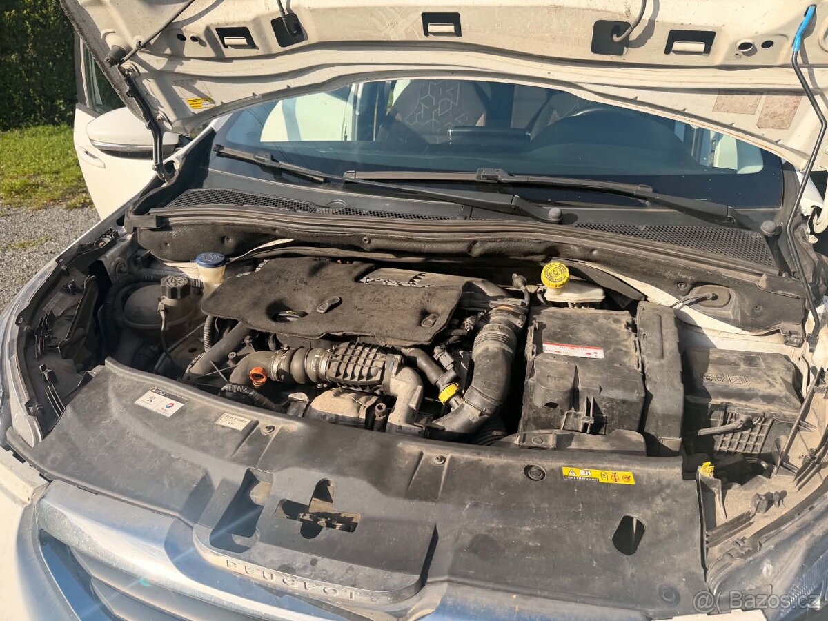 Peugeot 2008 - 7