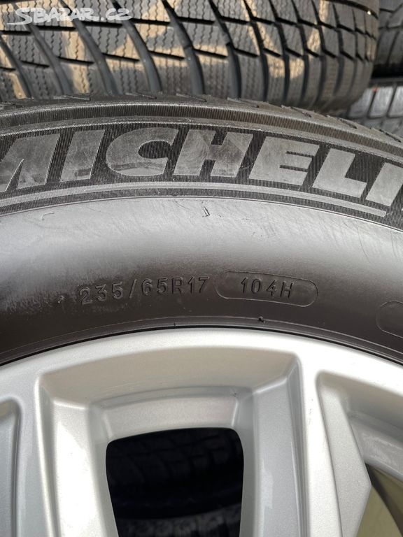 Originální sada Audi 235/65/17 zimní č.H46.2 - 7