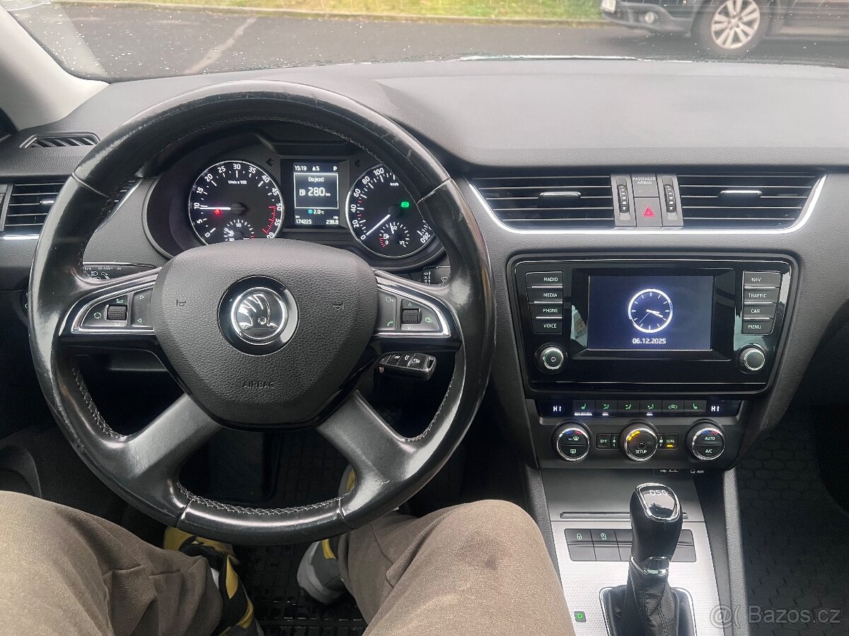 Škoda Octavia Combi 3 1,6tdi 77kw DSG, 170tkm, Panorama. - 7