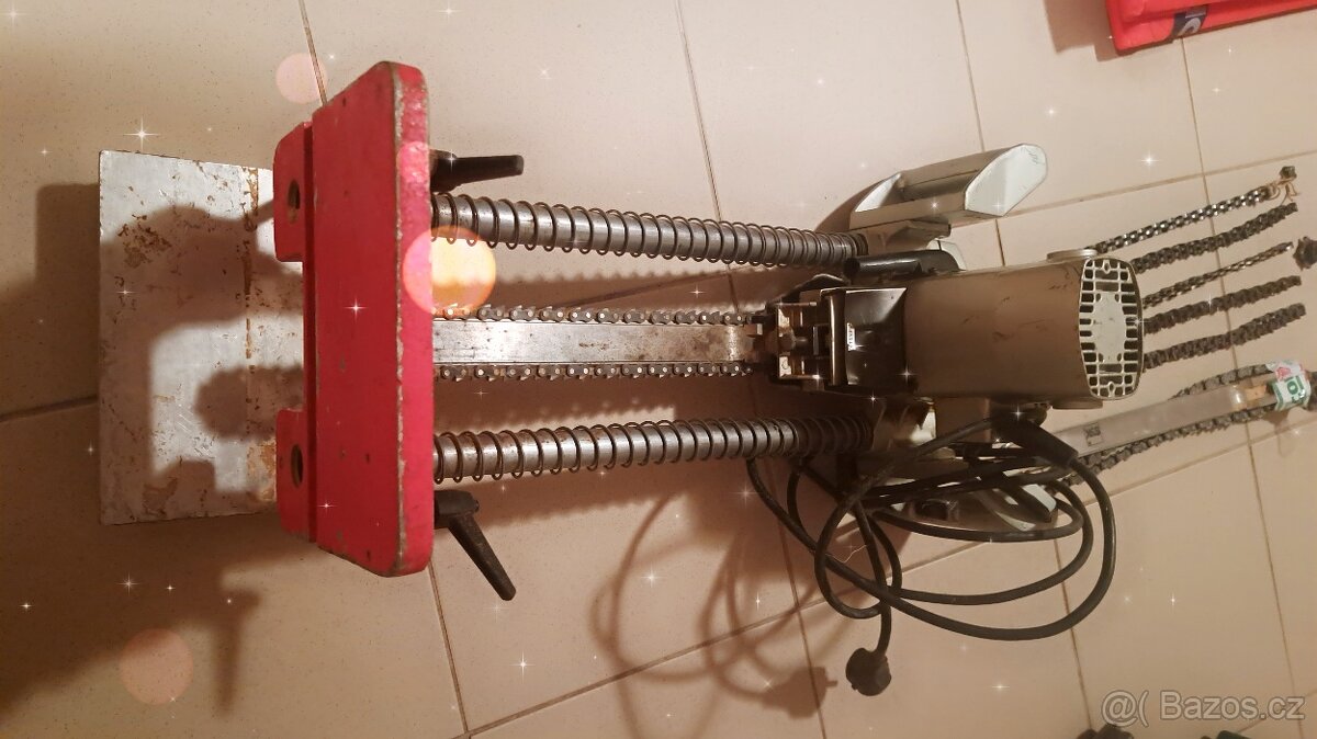 Řetězová drážkovačka a dlabačka - 7