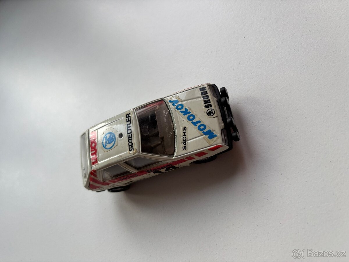 Retro modely aut - 7