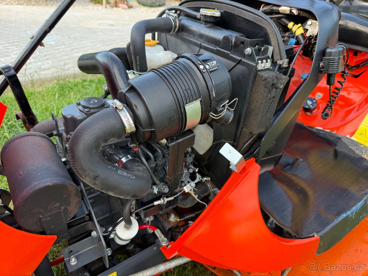 zahradní traktor Kubota GR 1600 - 7