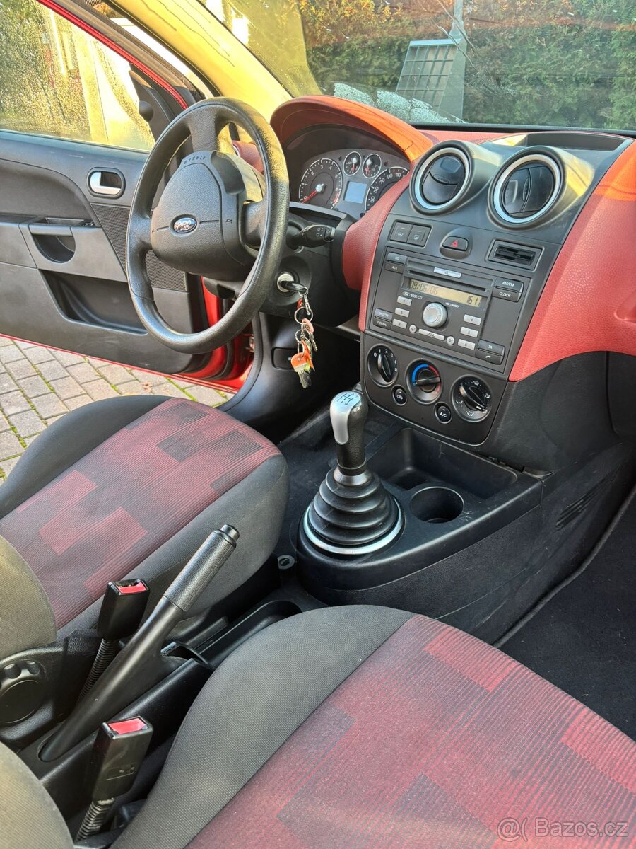 Ford Fiesta, 1.3 benzín 51kW, dobrý stav - 7