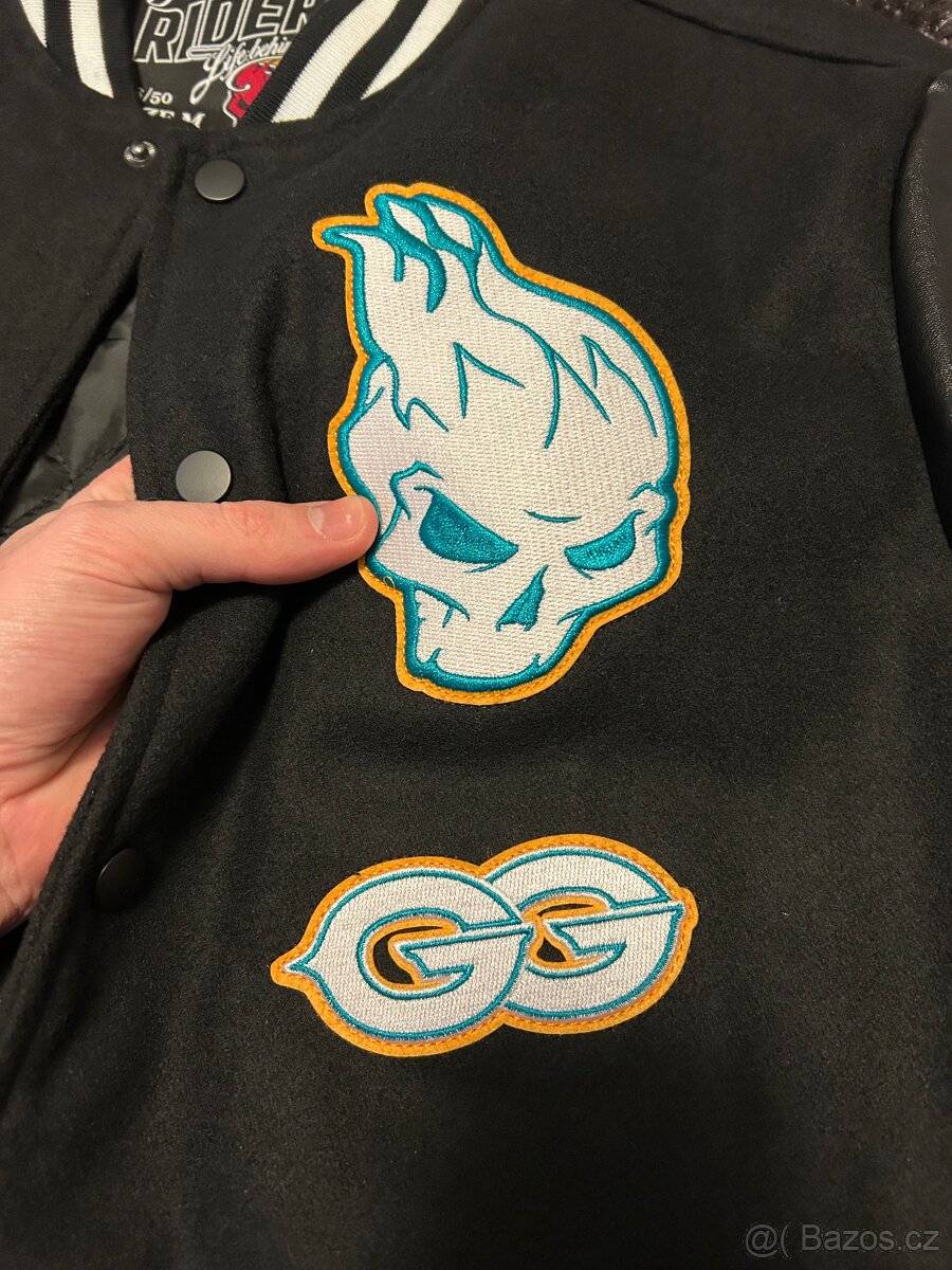 Grenzgaenger prilba, bunda, kikina a tricko - 7