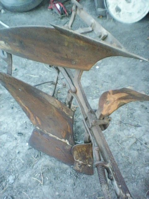 Prodám jednoradličný pluh obracák - 7