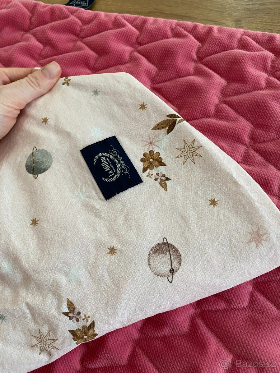 Set do postýlky La Millou sada polštářku, deky a prostěradla - 7