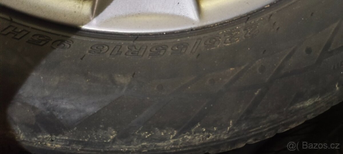 Zimni sada kol s pneu na BMW E60 E61 zadokolka 225/55 R16 - 7
