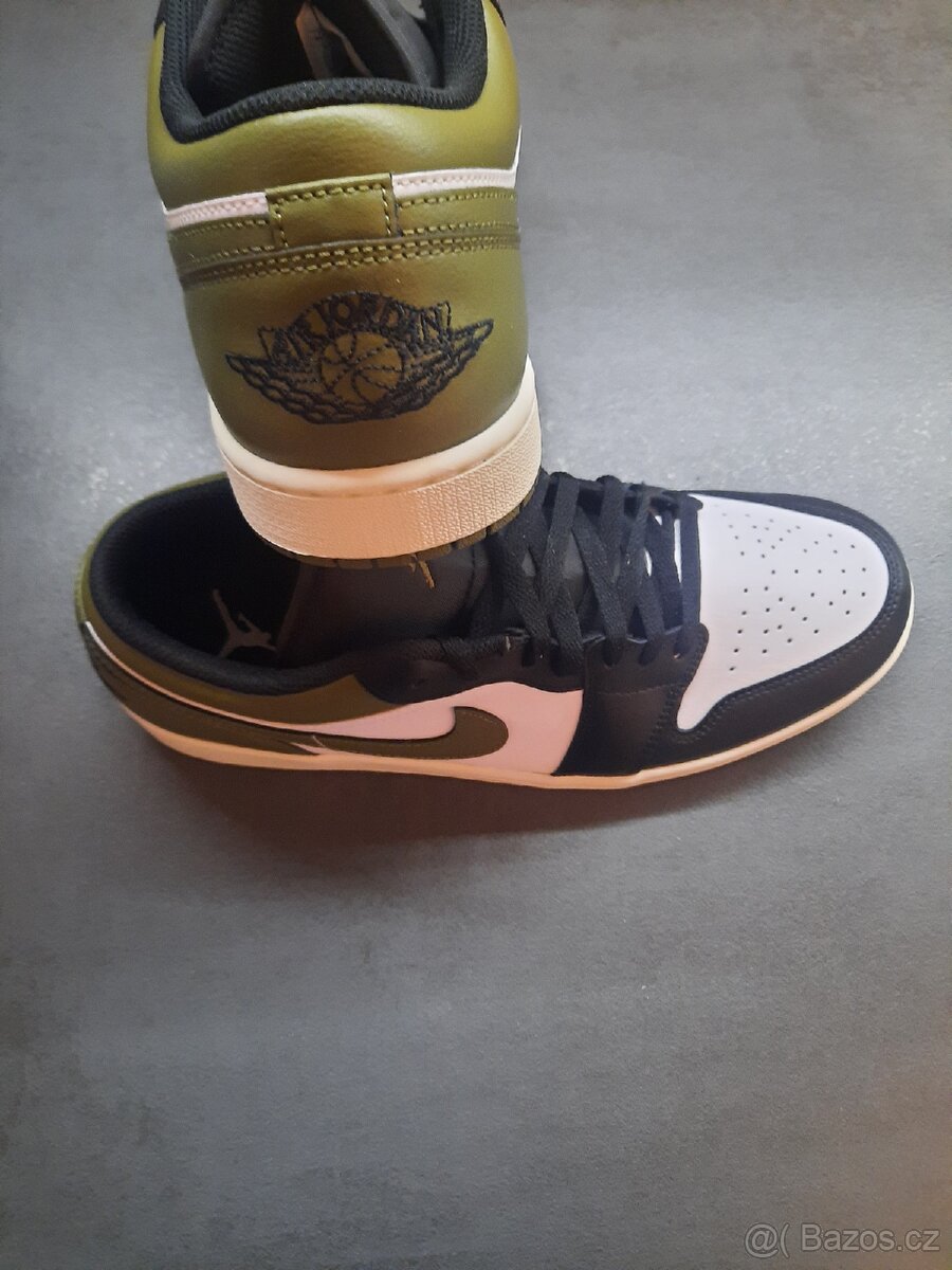 Nike Air Jordan 1 low, v.eur 45, NOVÉ - 7