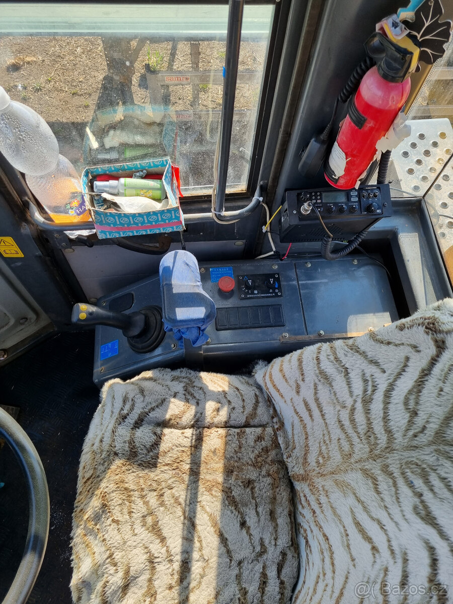 Kolový nakladač Neumeyer NP 9.56 - 7